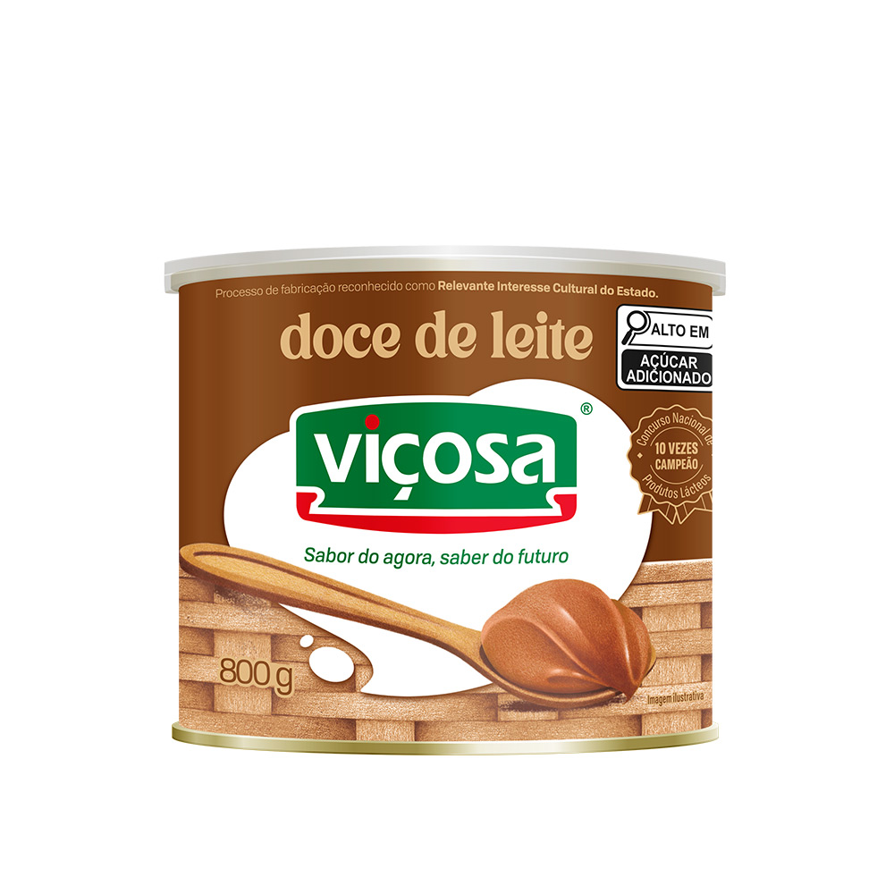 O inconfundível Doce de Leite Visçosa, eleito o Melhor Doce de Leite do Brasil pelo Concurso Nacional de Produtos Lácteos, ganhou o Brasil por seu inconfundível sabor caramelizado e textura aveludada e macia. Produzido desde 1980, o Doce de Leite Viçosa em sua versão tradicional leva como ingredientes apenas leite e açúcar. A escolha de produtos de qualidade, sem adição de produtos como amidos ou amidos modificados, tornam seu sabor inconfundível. Disponível nas versões 400g, 800g e 5kg, ideal para ser consumido tanto em casa quanto em padarias e docerias, recheando doces e sobremesas.